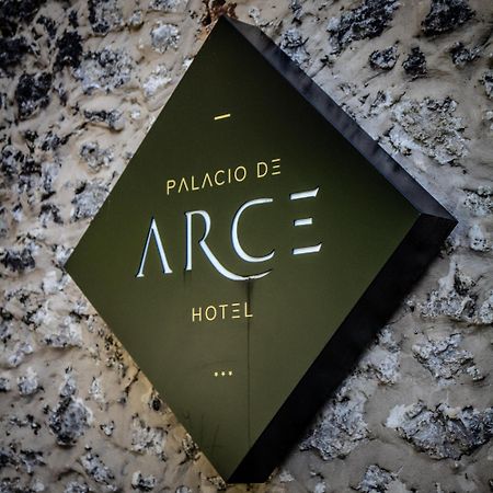 Palacio De Arce Εξωτερικό φωτογραφία